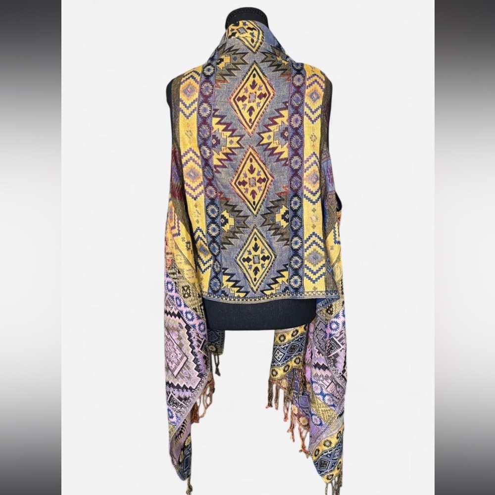 Colorful Geometric Patterned Scarf - Picture 2 of 4
